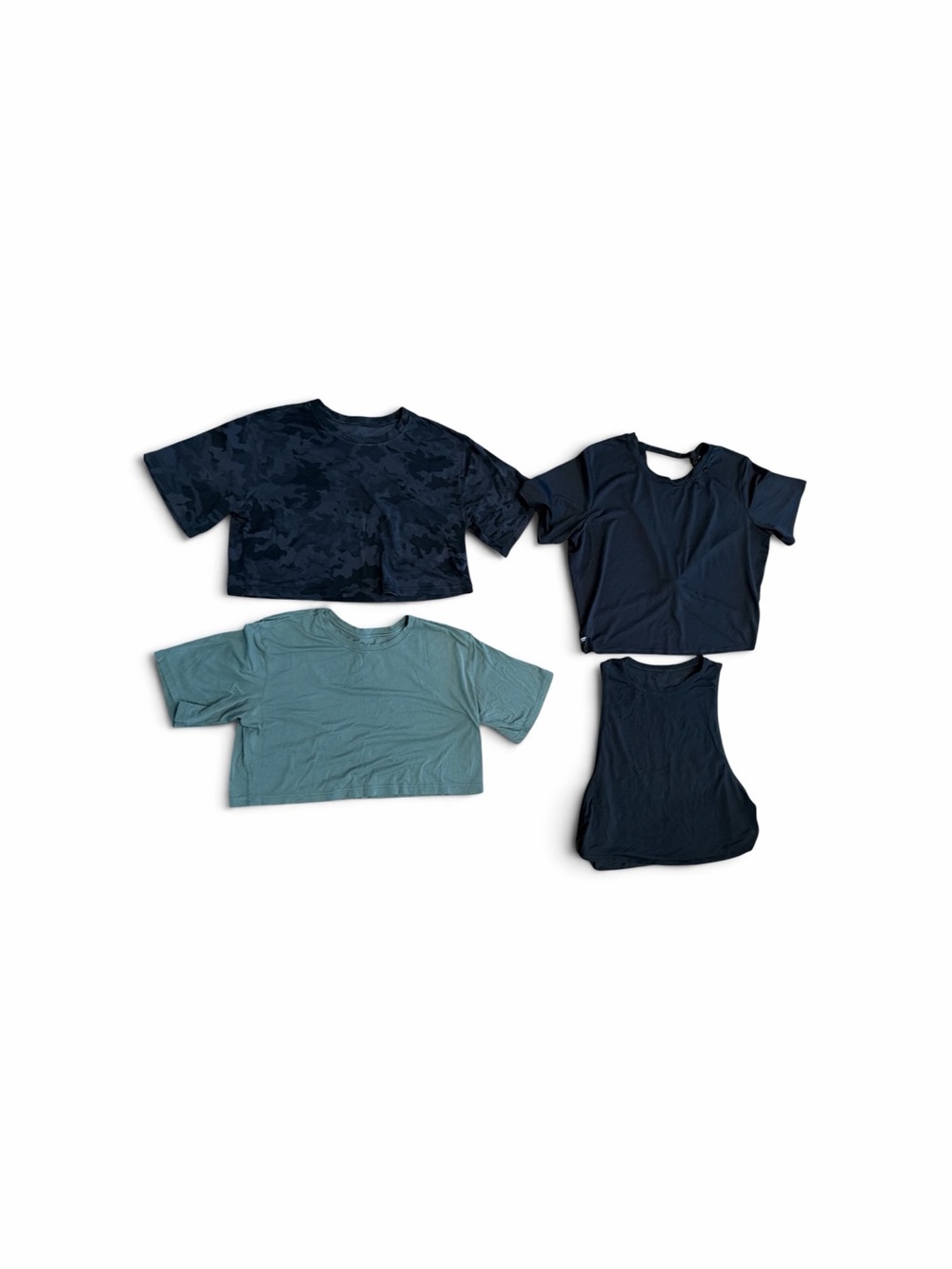 Women’s workout top bundle size medium, 3 crz yoga, 1 Fabletics